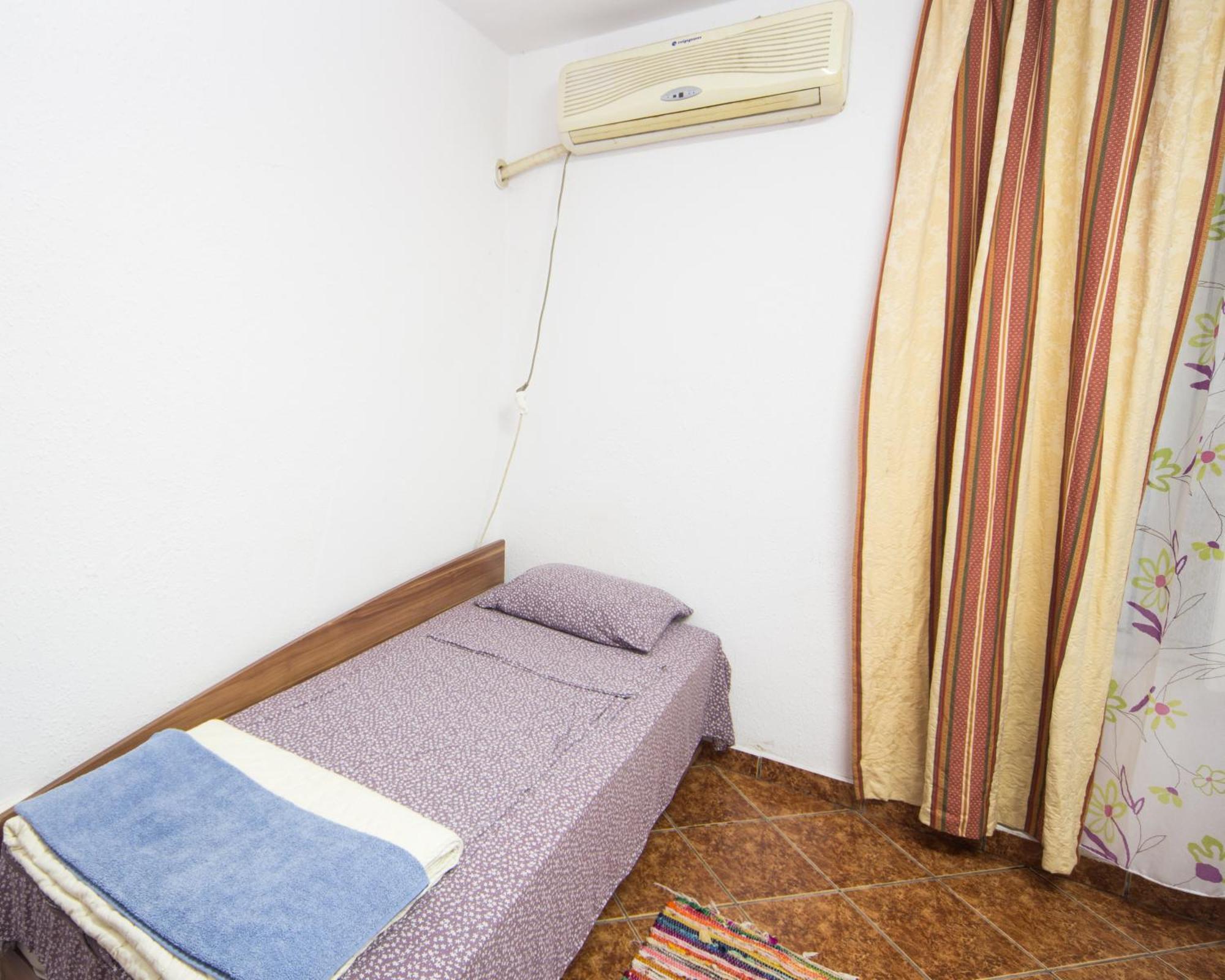 Center - Basic Flat - 10 Min To The Beach Apartment Burgas ภายนอก รูปภาพ